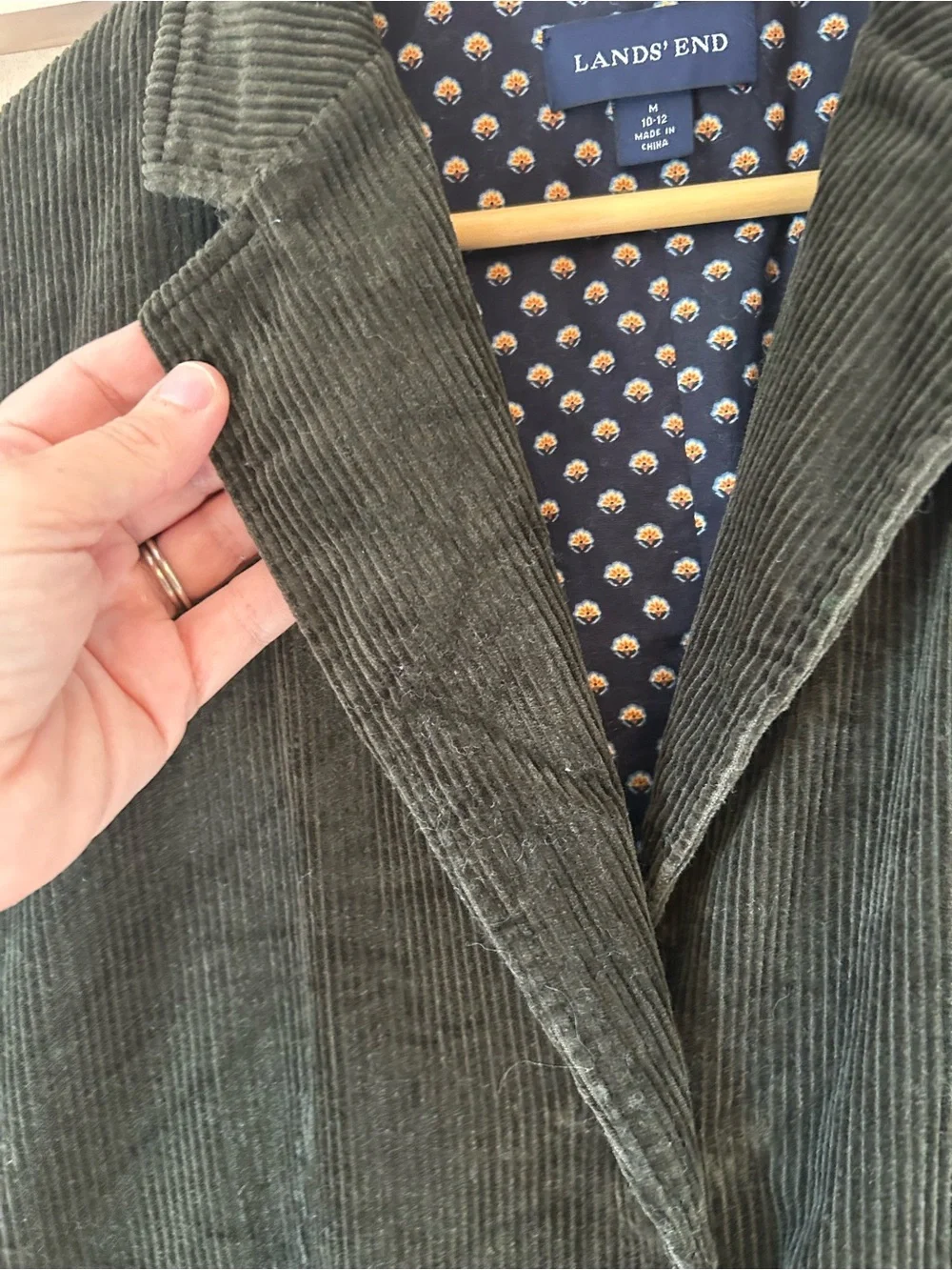 Lands ‘ End 90s Vintage Women’s Olive Corduroy Blazer, EUC, size Medium, 8-10